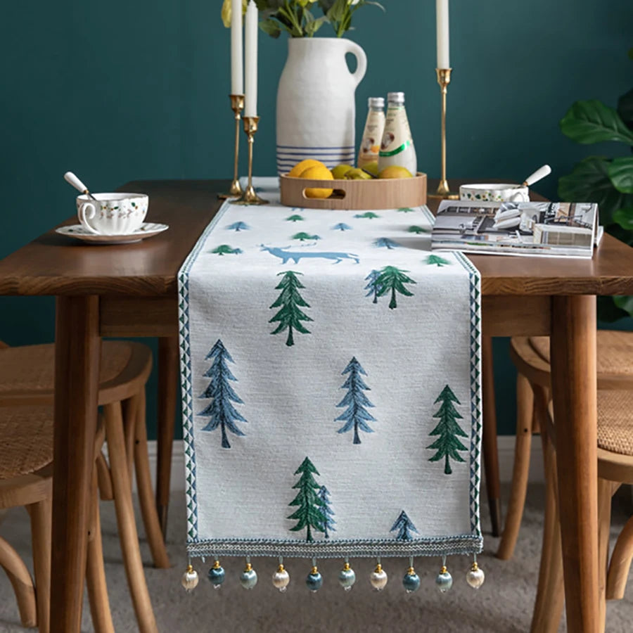 Jacquard Table Runner